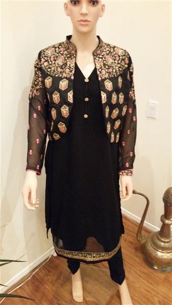 Embroidered Piece 25